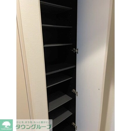 Qu4ttro Arca 九段(クアトロアルカ九段)の物件内観写真